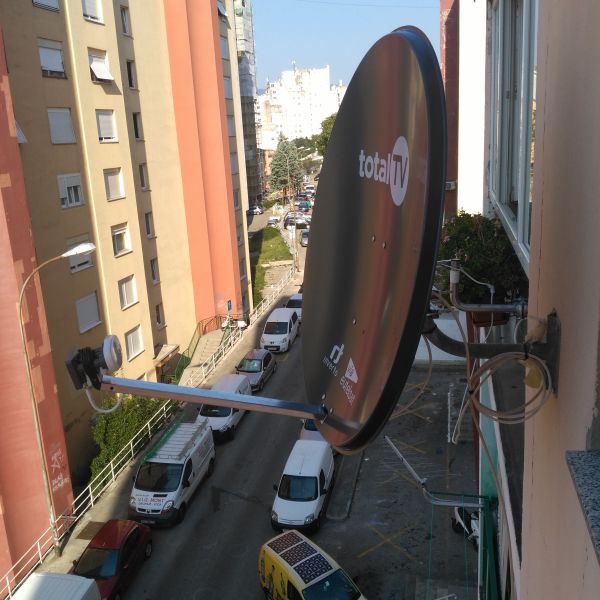 Connect grupa satelitske antene